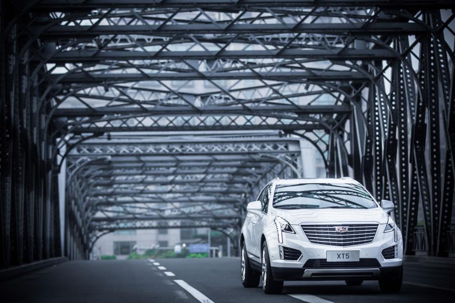  Cadillac XT5 2016 года  (CN) (фото 7 из 28)